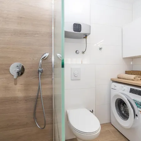 Luxury Sunny Side Lejlighed *