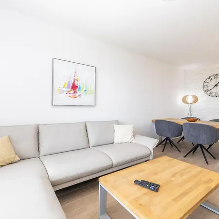 Luxury Sunny Side Apartman *